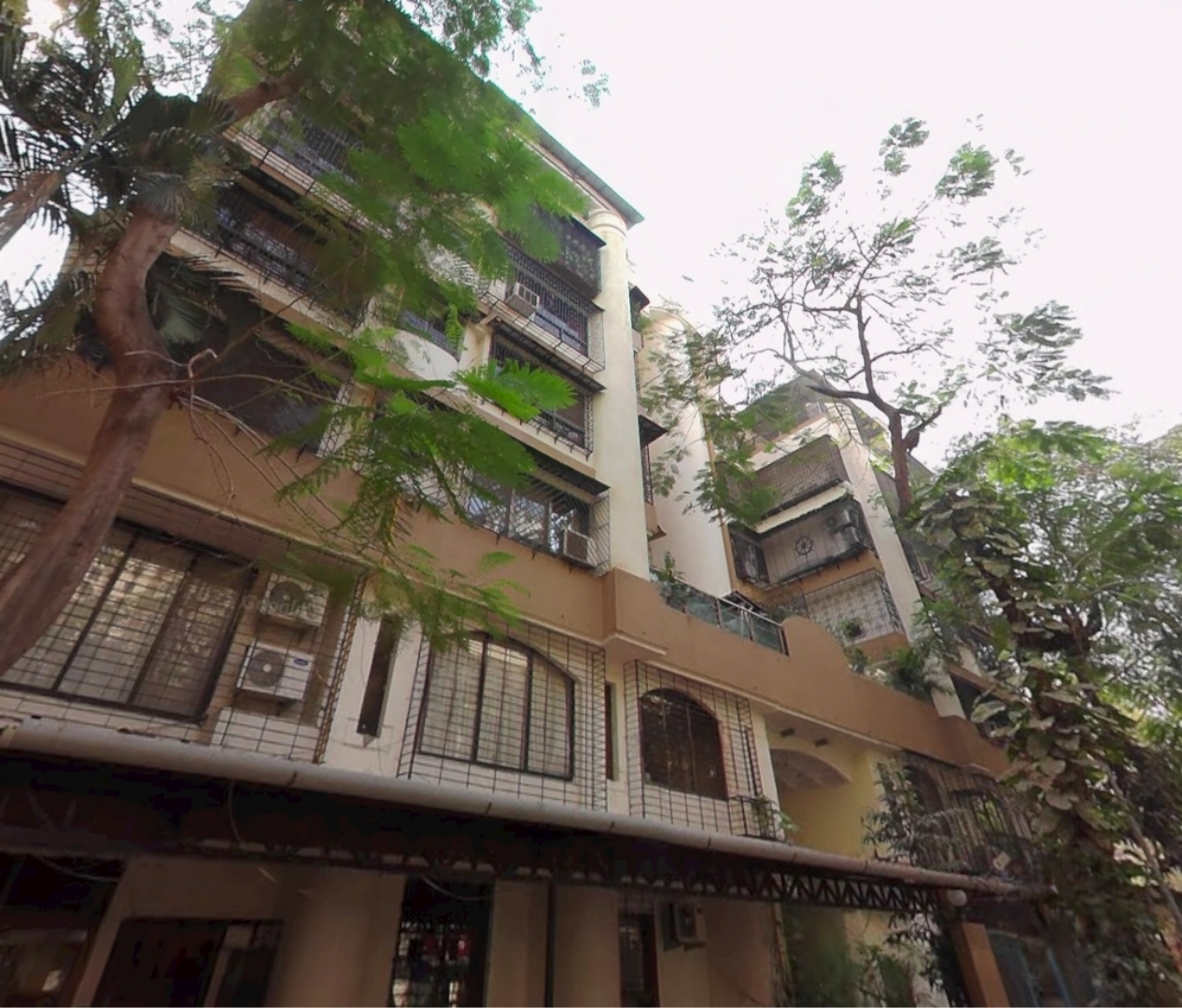 Arshie complex, Yari Road, Andheri West