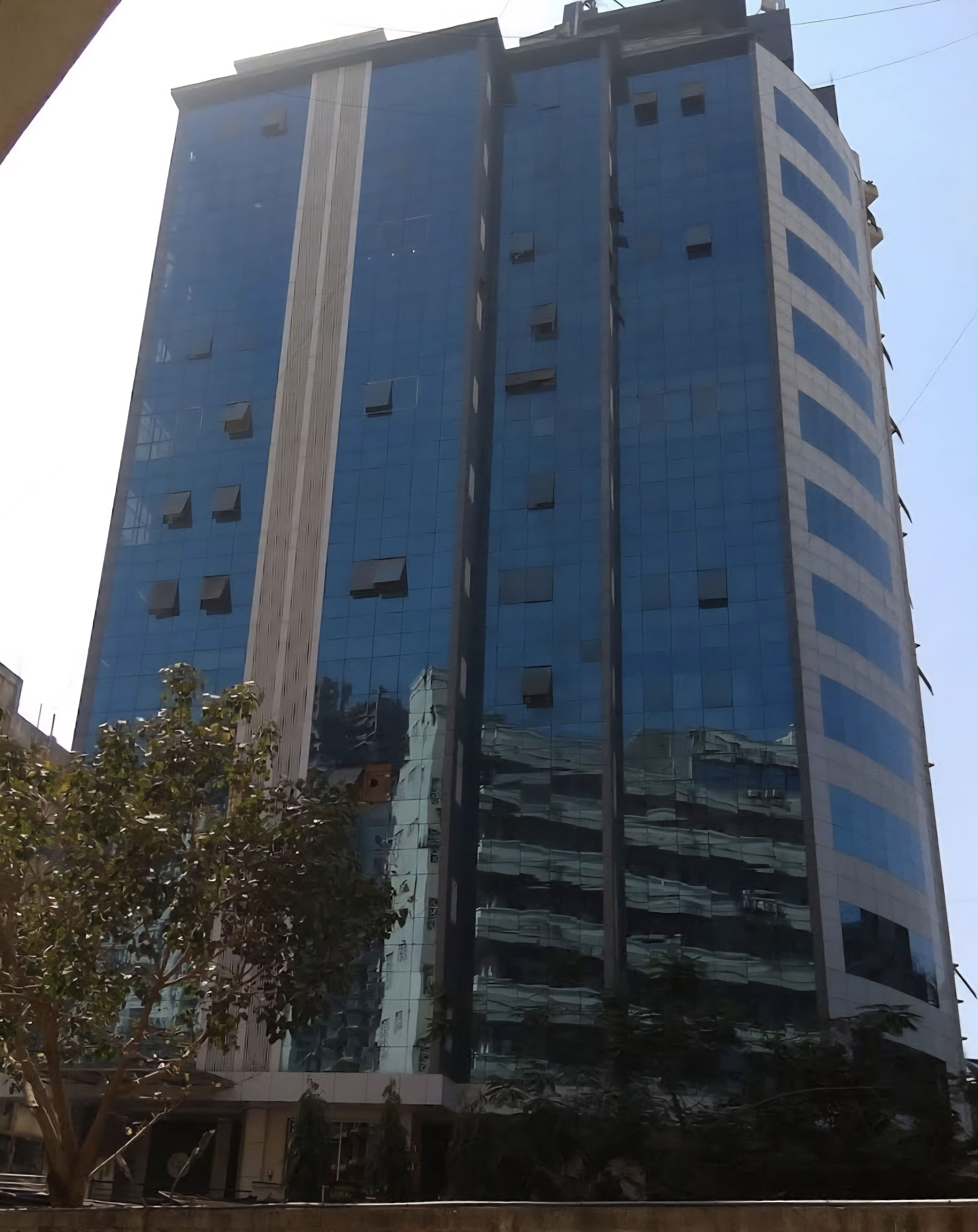 Crescent Royale, Andheri West