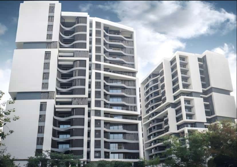 Rustomjee Elita, Andheri West