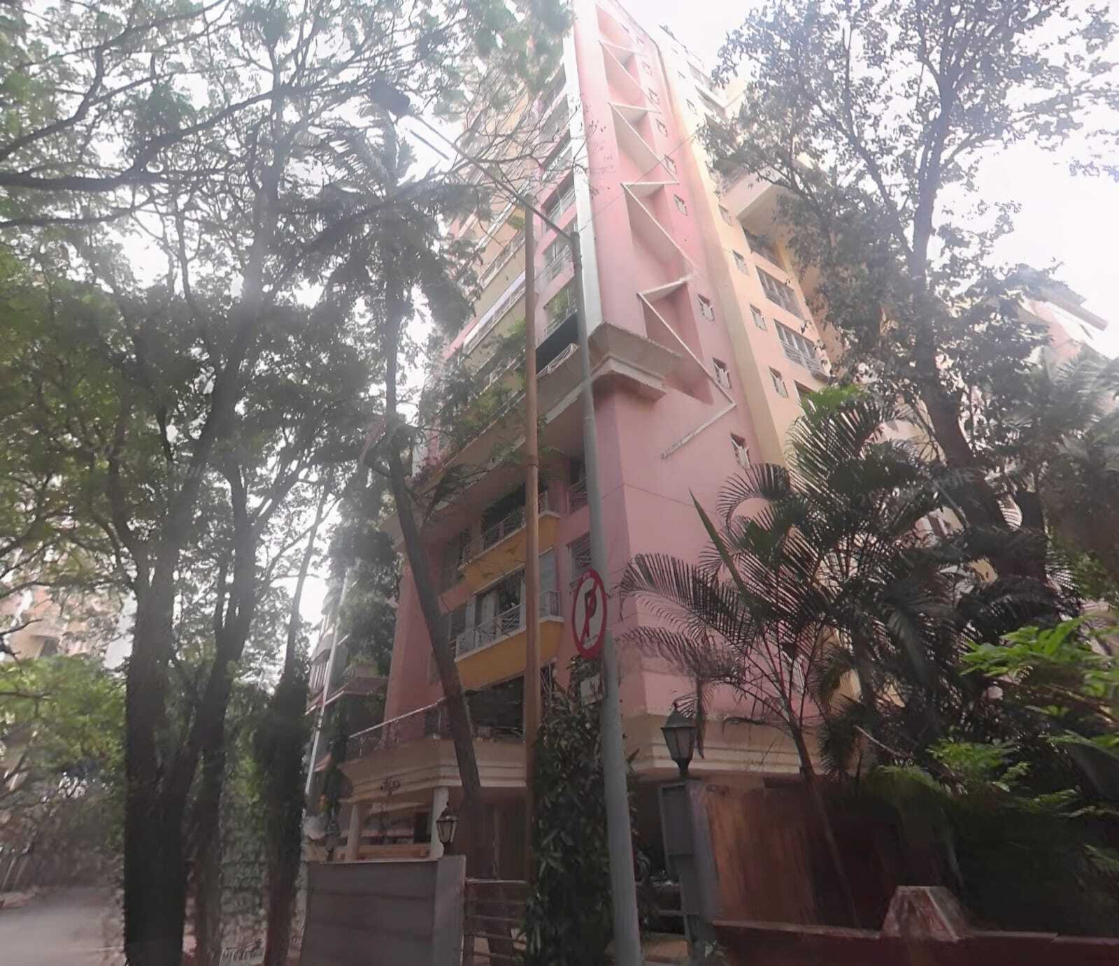 Shreyas Apartment, Khar West