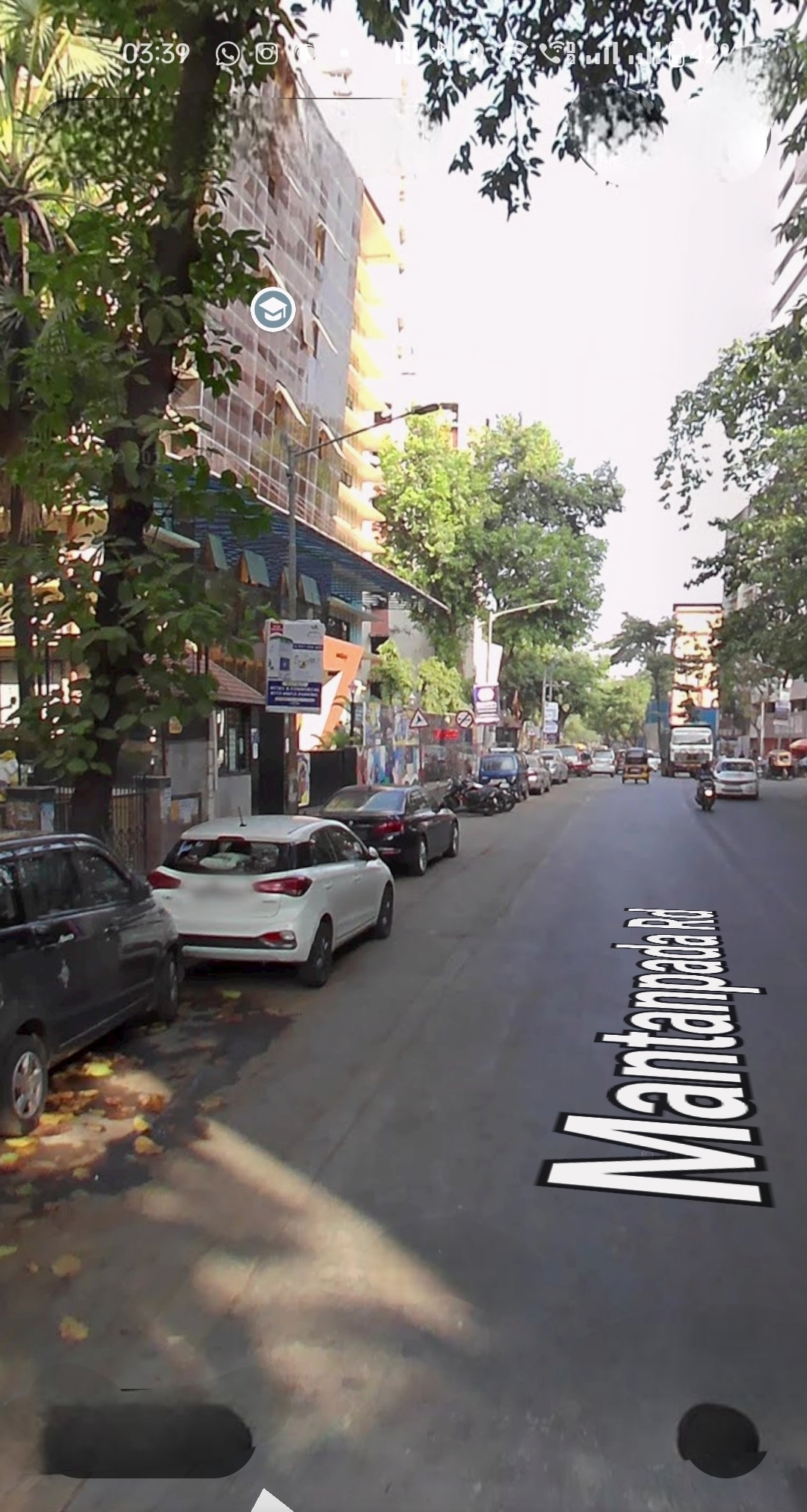 Blue Empress, Kandivali West.