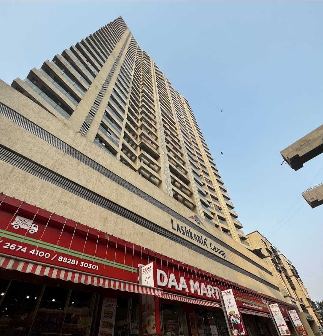 Lashkaria Green Heights, Andheri West.