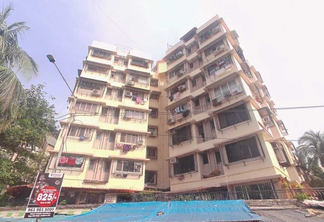 Manish Sunflower in Andheri West.