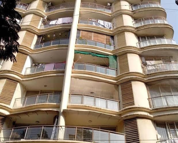 Satnam Sagar, Khar West.