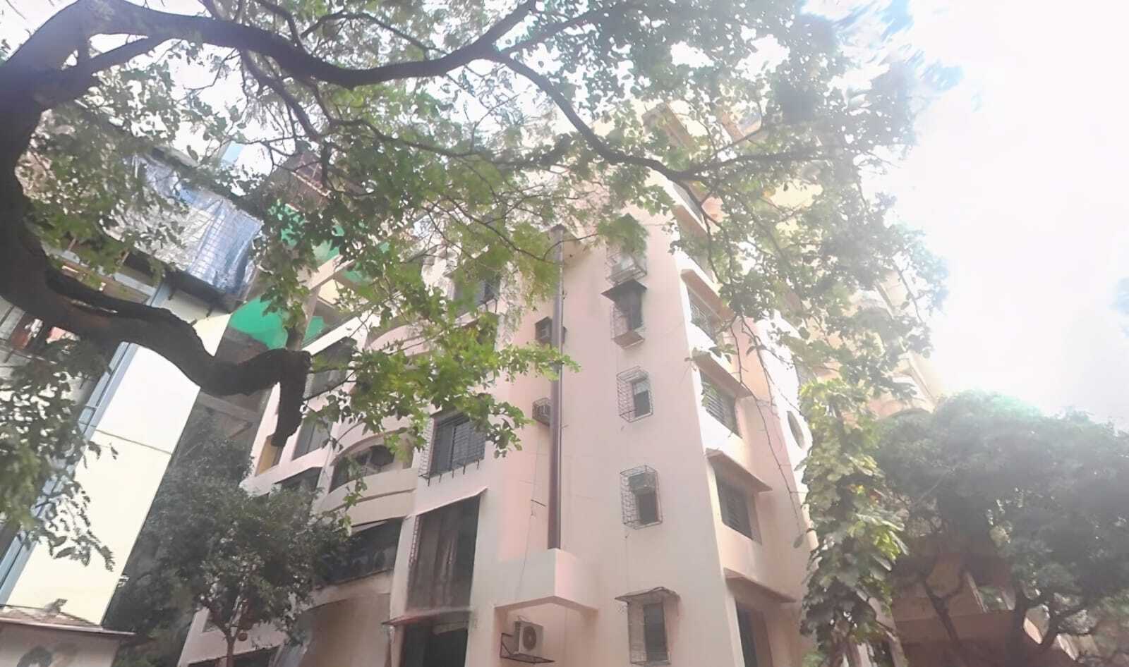 Aroma Residency, Khar West.