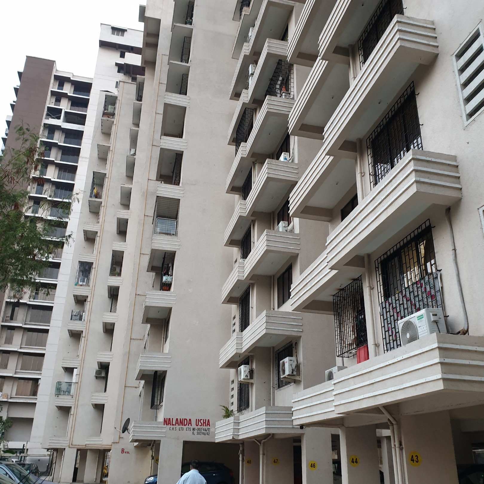 2 bhk in Nalanda Usha Colony Malad Evershine Nagar for SALE Bombay