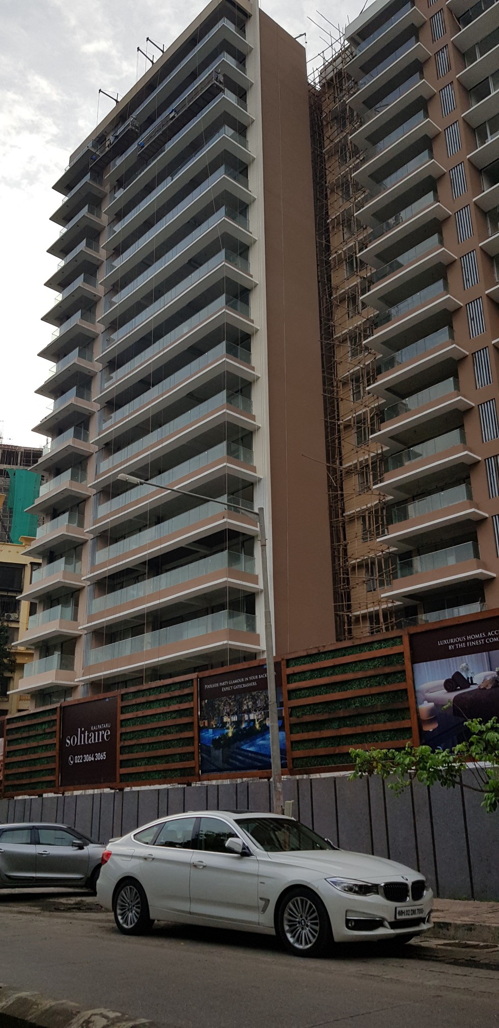 3 BHK Apartment For Sale At Kalpataru Solitaire, JVPD Scheme, Juhu. for