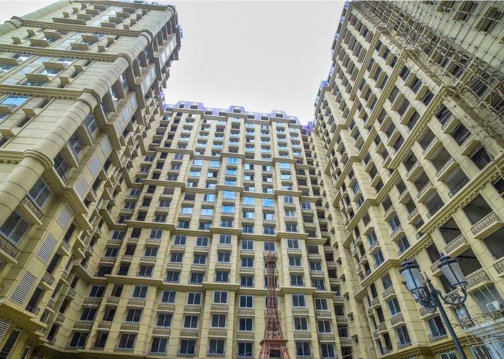 New Bandra Kurla Complex Apartments for Small Space
