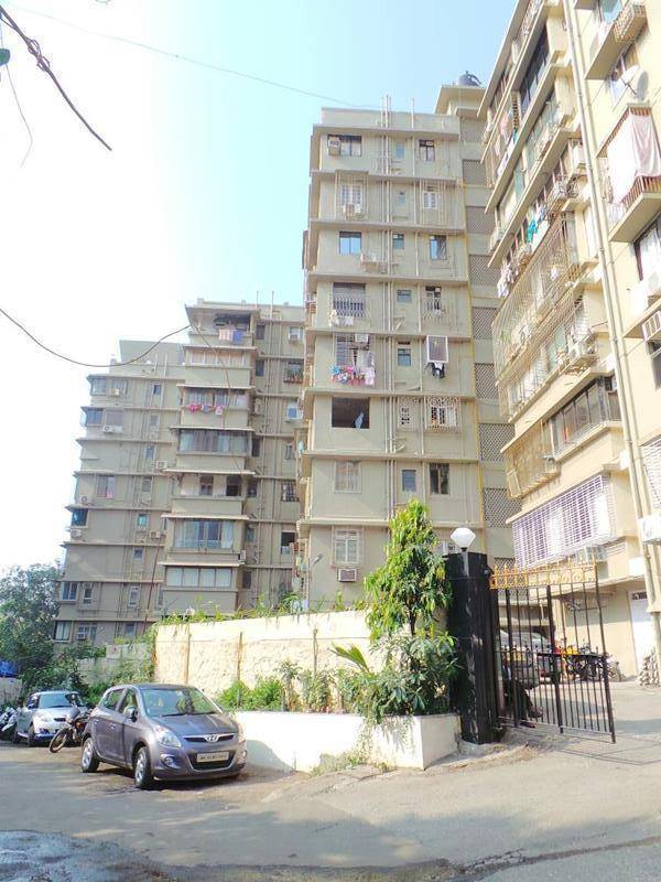 1 BHK Apartment For Sale At Siddharth Nagar, Worli. for SALE Bombay