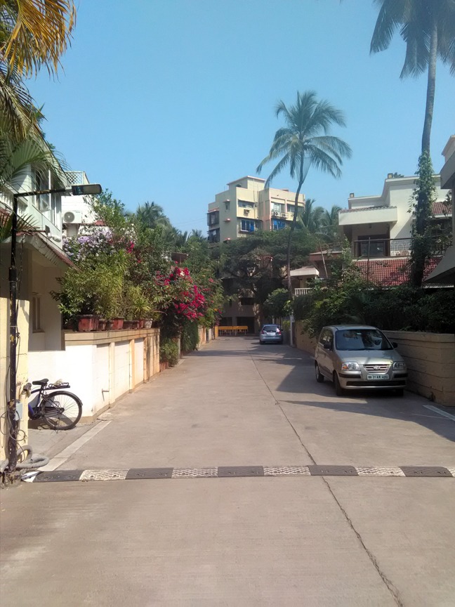 3 BHK Bungalow For Sale At Juhu. for SALE Bombay Property